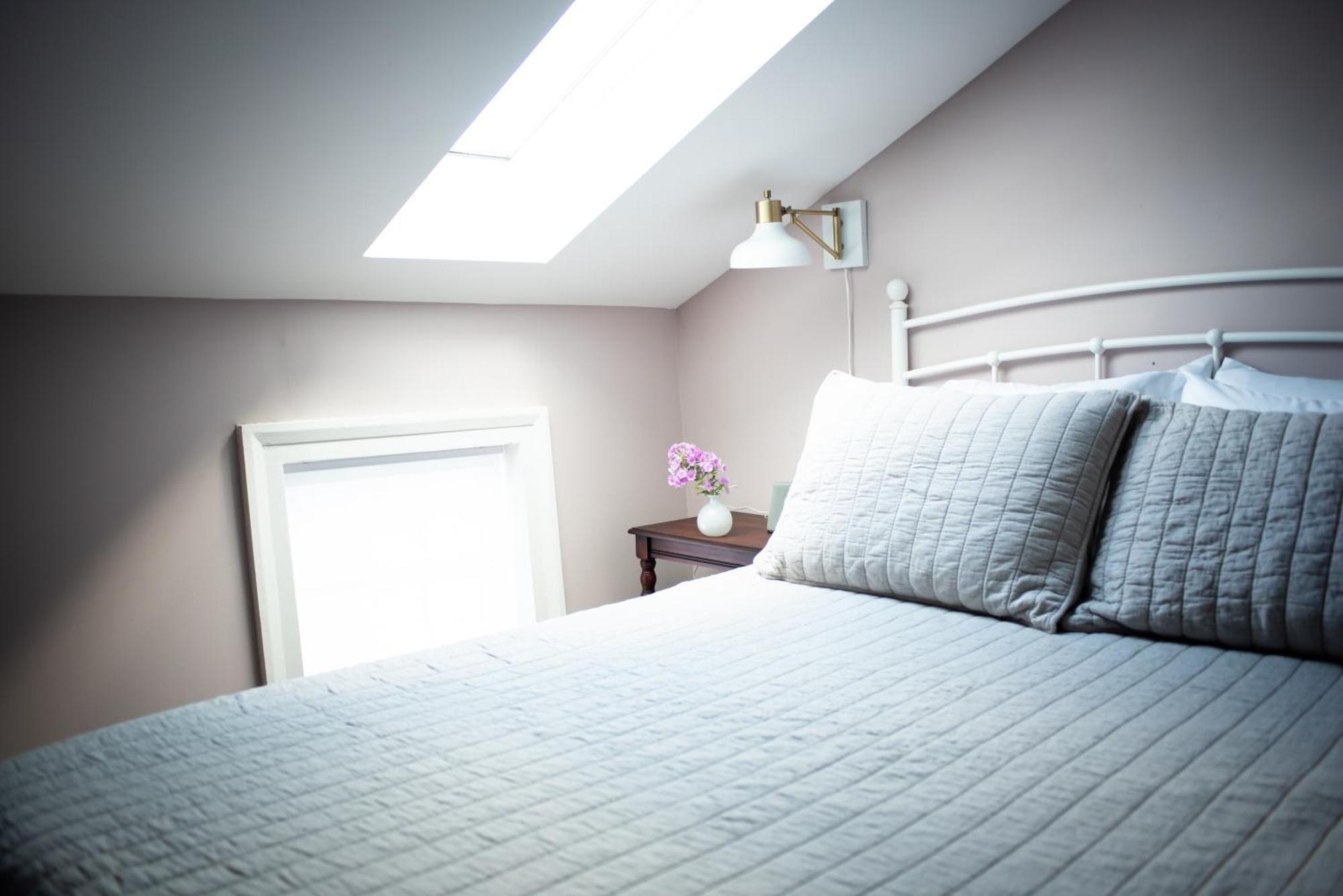 Black Walnut Bed And Breakfast Interlaken Room photo